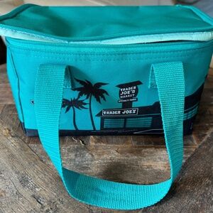 Trader Joe’s MINI TOTE Insulated Bag TEAL Cooler NEW WITH TAGS 6x6x10 Inch